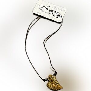 💥New Gold Heart Pendant Necklace Hayden Taylor Custom Resin Flower Jewelry